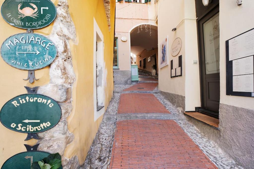 Apartamento Casa Della Nonna Teresa Bordighera Exterior foto
